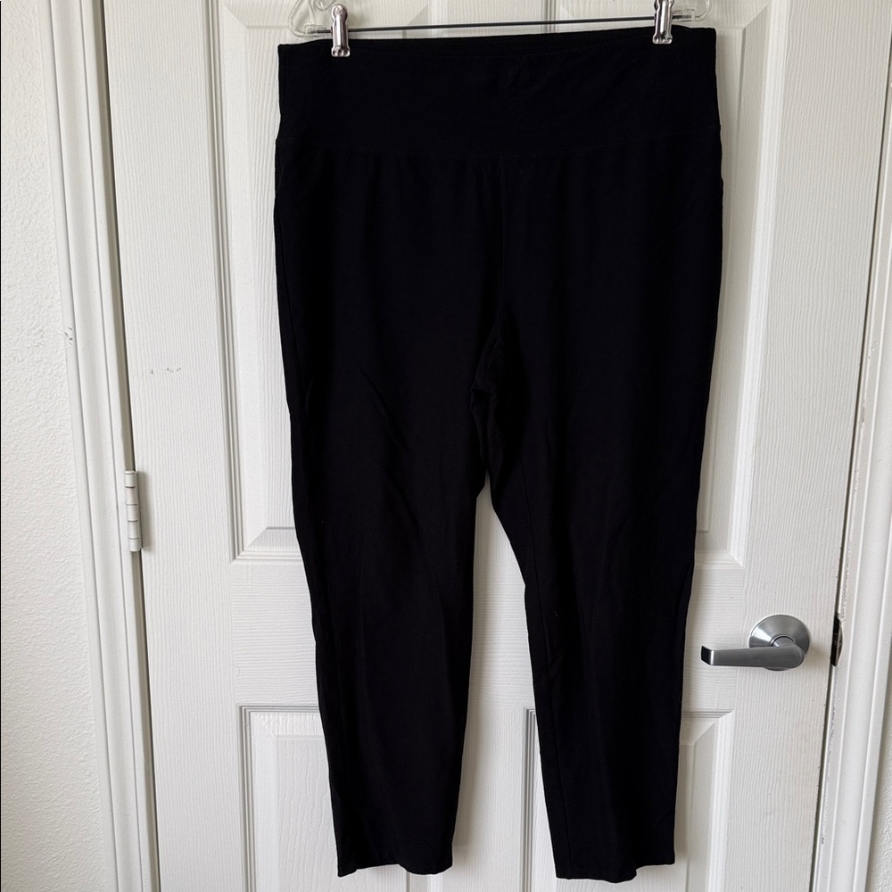 Eileen Fisher Black Large Cropped Pants